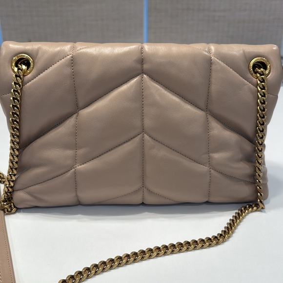 Saint Laurent Lou Puffer Medium Shoulder Bag in Quilted - Picture 3 of 7